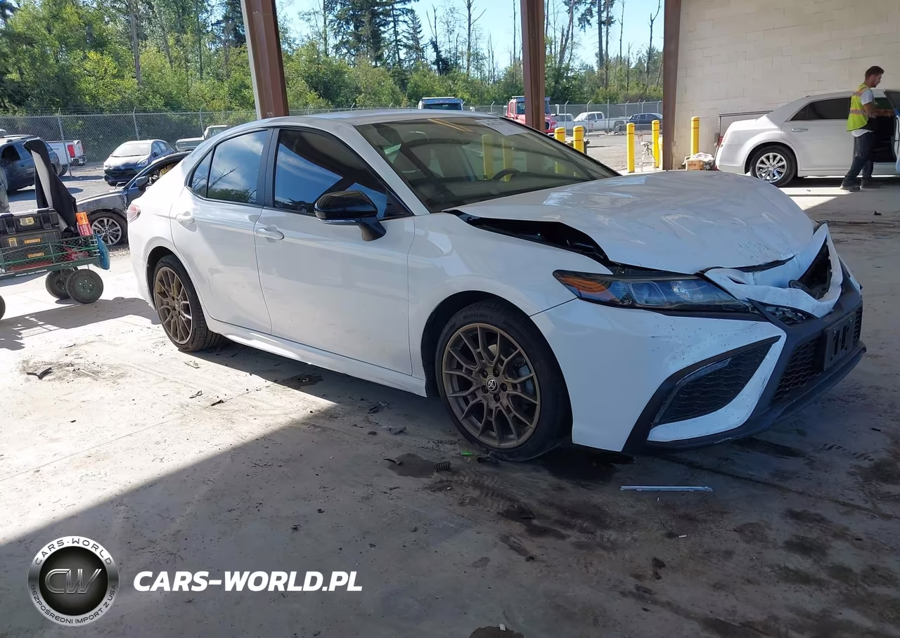 2024 Toyota Camry Se Nightshade