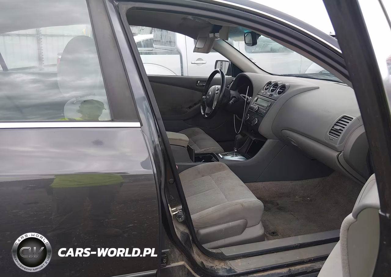 2012 Nissan Altima 2.5 S VIN:1N4AL2AP6CN458173 - 5