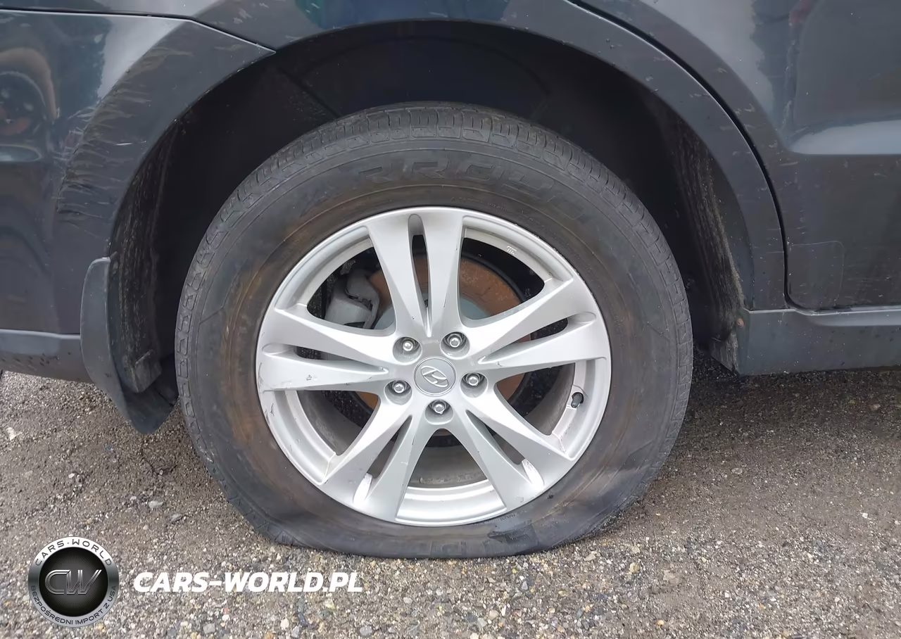 2011 Hyundai Santa Fe Limited V6 VIN:5XYZKDAG5BG089128 - 14