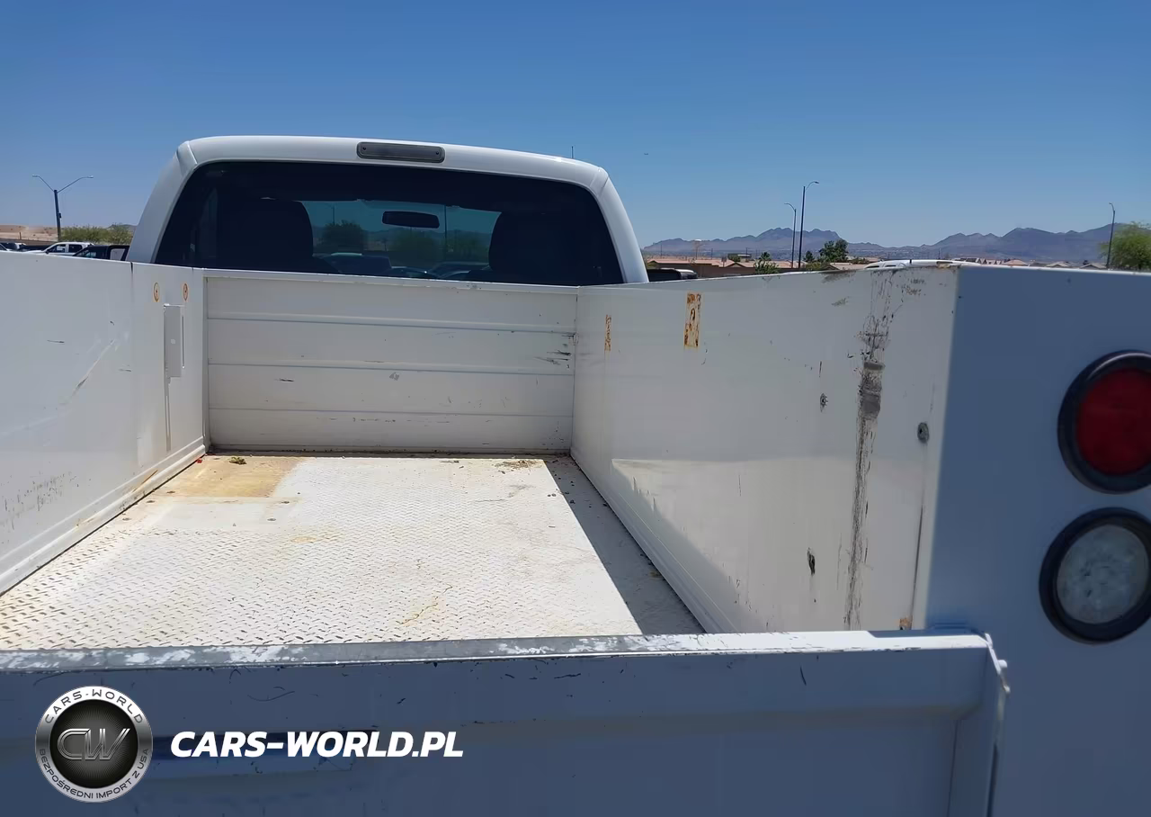 2016 Ford F-350 Xl VIN:1FDRF3A63GEA45419 - 8