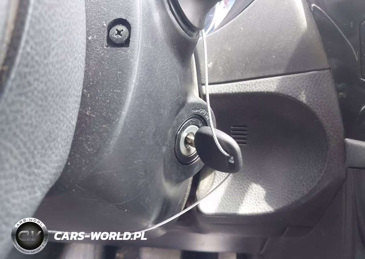 2015 Toyota Corolla L VIN:5YFBURHE9FP227199 - 11