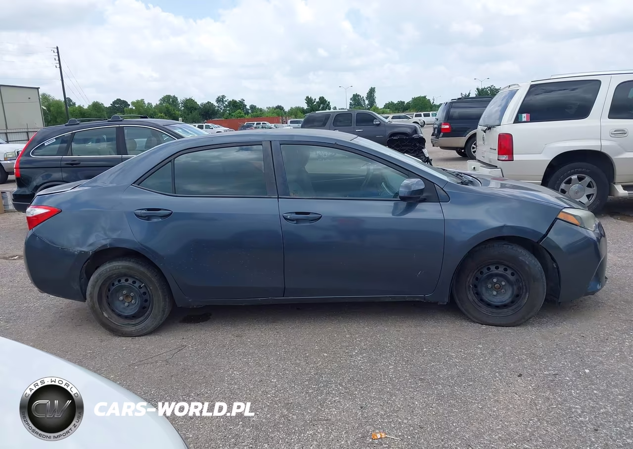2015 Toyota Corolla L VIN:5YFBURHE9FP227199 - 13