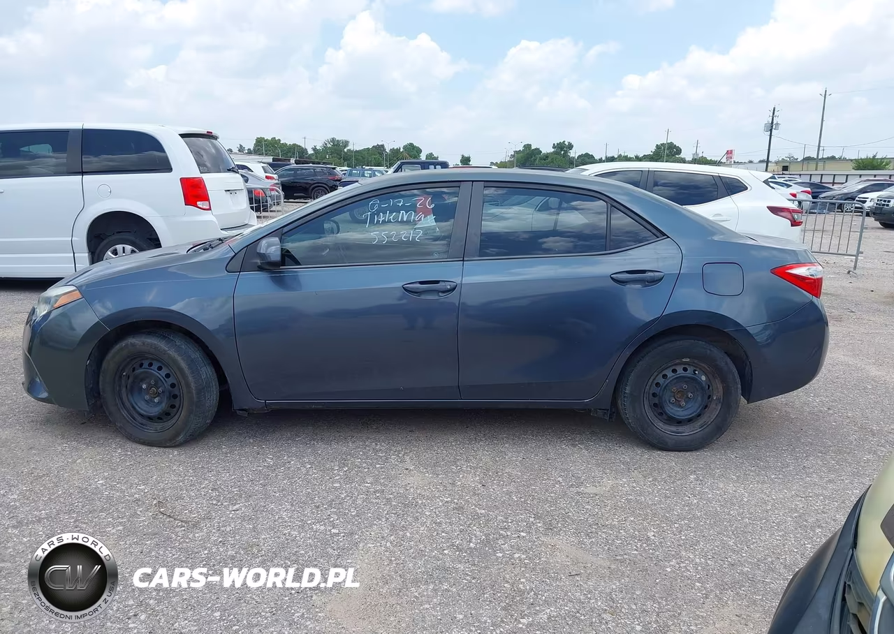 2015 Toyota Corolla L VIN:5YFBURHE9FP227199 - 14
