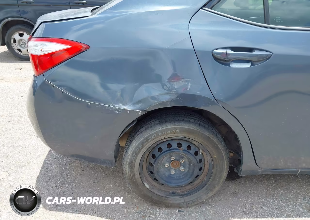 2015 Toyota Corolla L VIN:5YFBURHE9FP227199 - 6