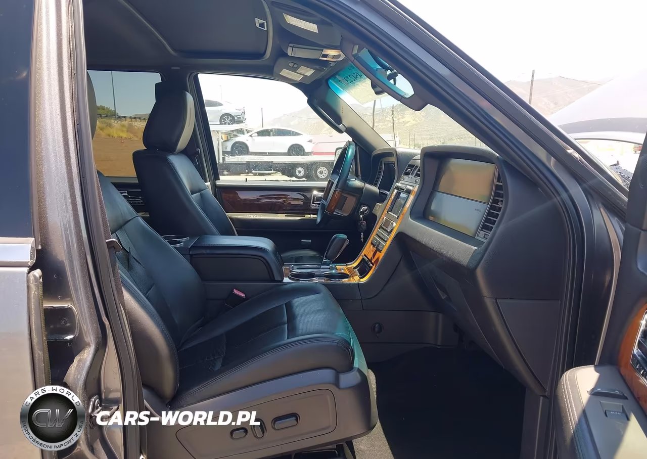 2011 Lincoln Navigator VIN:5LMJJ2H58BEJ00309 - 5