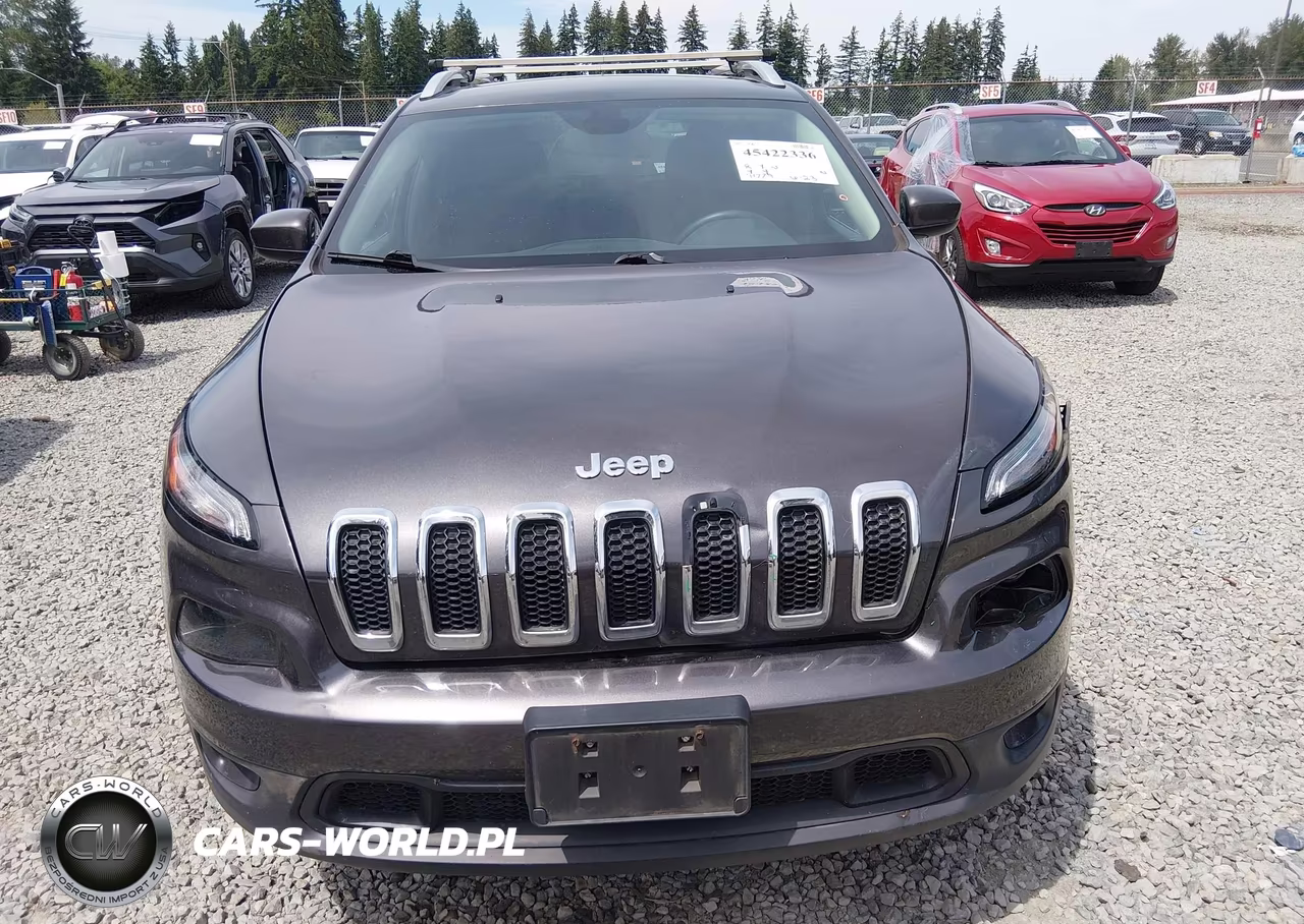 2017 Jeep Cherokee Latitude 4X4 VIN:1C4PJMCB5HW657885 - 12