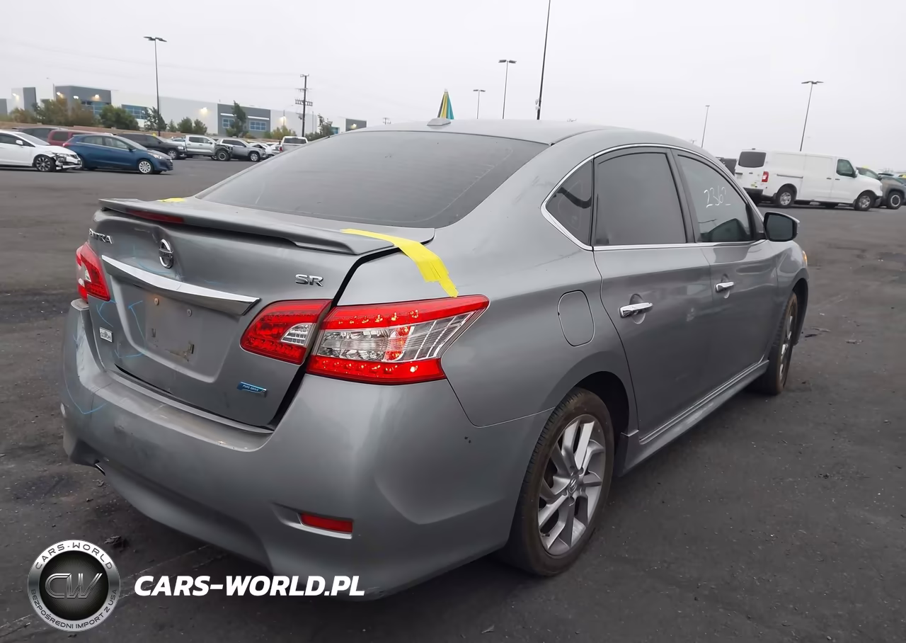 2014 Nissan Sentra Sr VIN:3N1AB7APXEY318596 - 4
