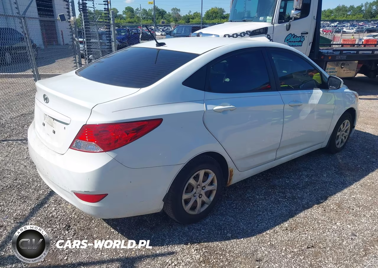 2012 Hyundai Accent Gls VIN:KMHCT4AE6CU208320 - 4