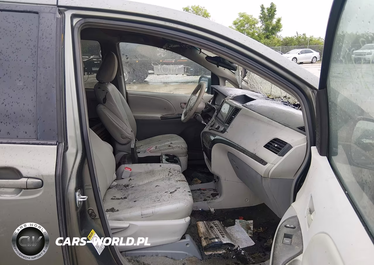 2011 Toyota Sienna Le V6 VIN:5TDKK3DC6BS045601 - 5