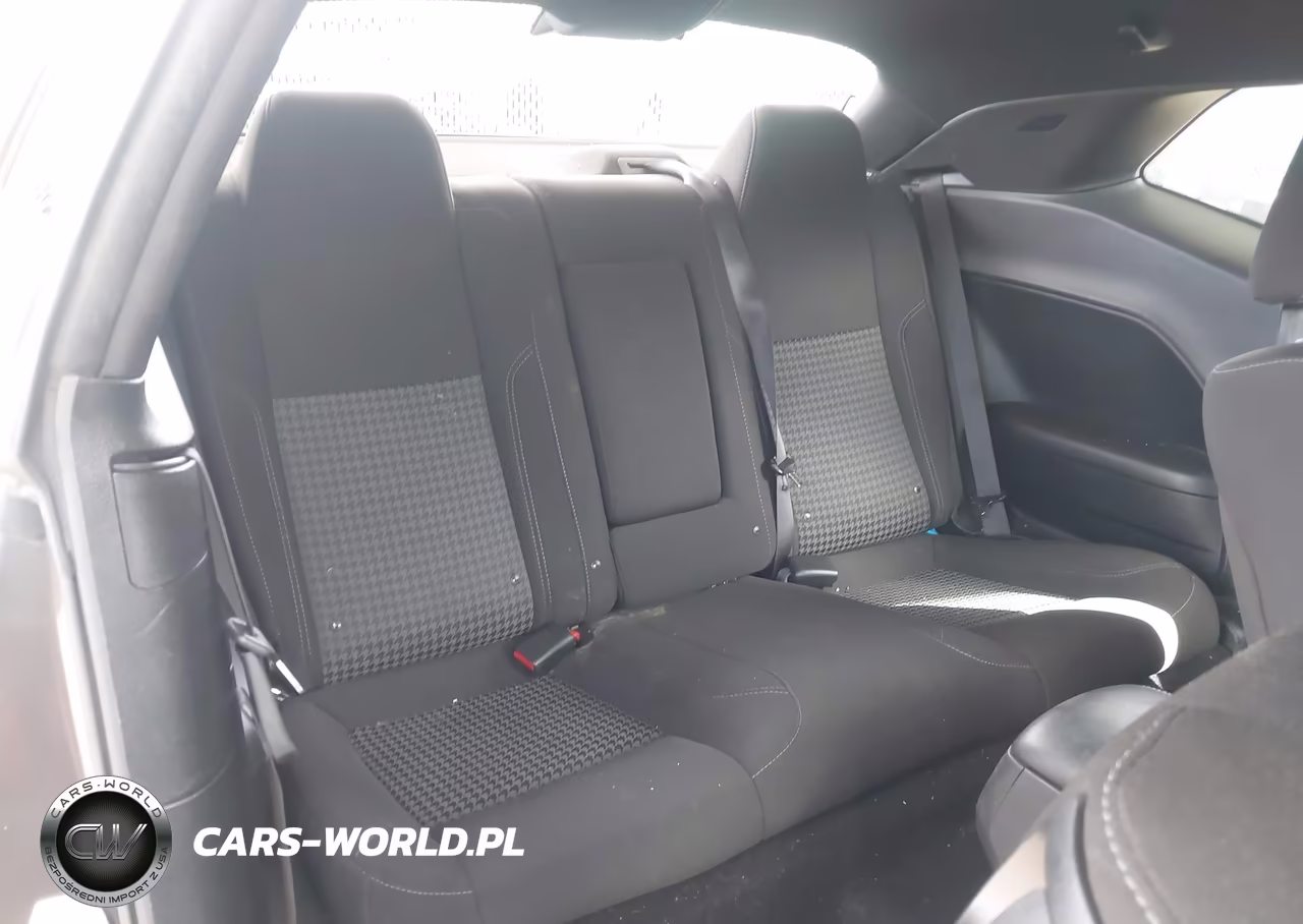 2021 Dodge Challenger Sxt VIN:2C3CDZAG2MH623370 - 8