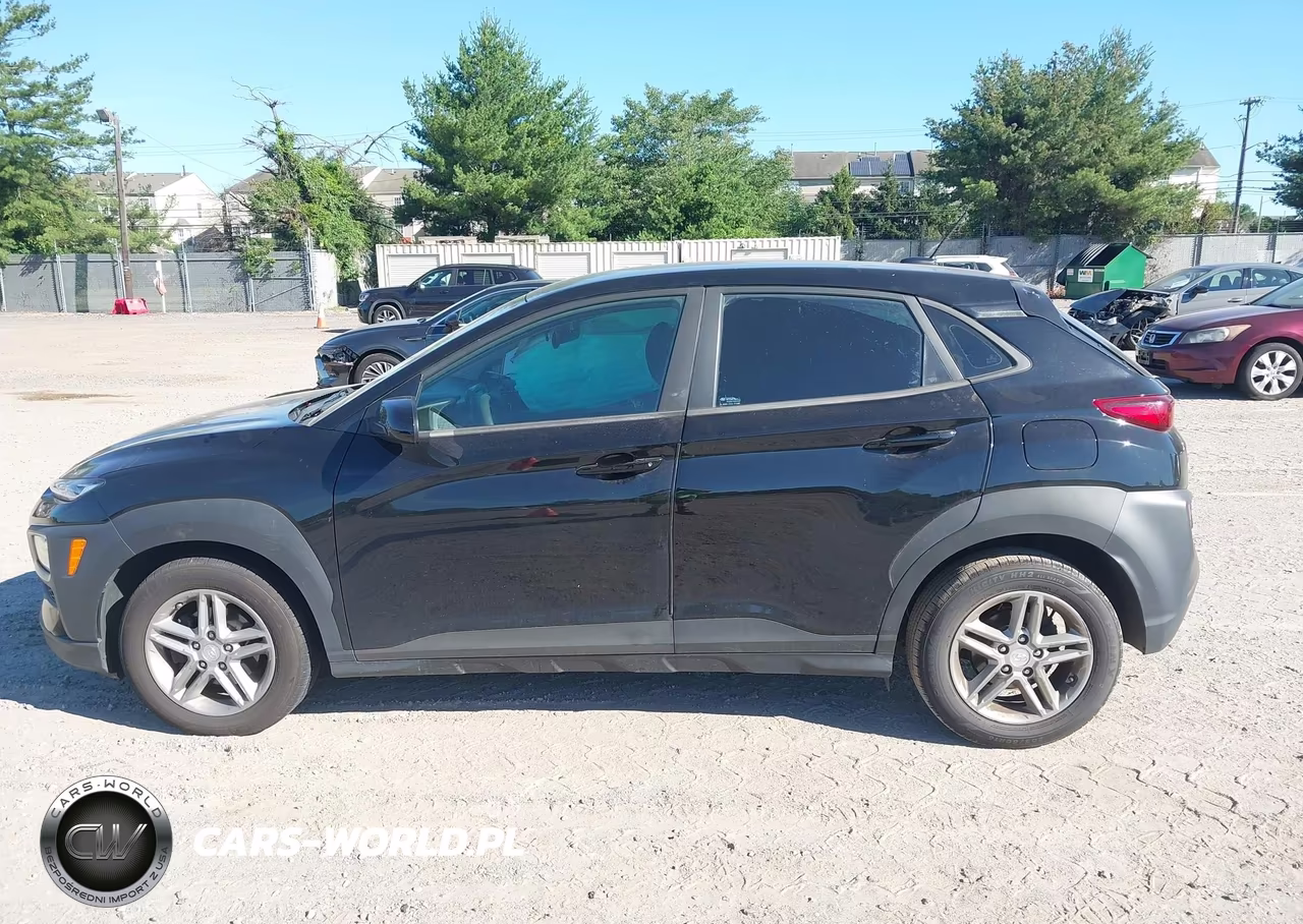 2018 Hyundai Kona Se VIN:KM8K12AA0JU125840 - 13