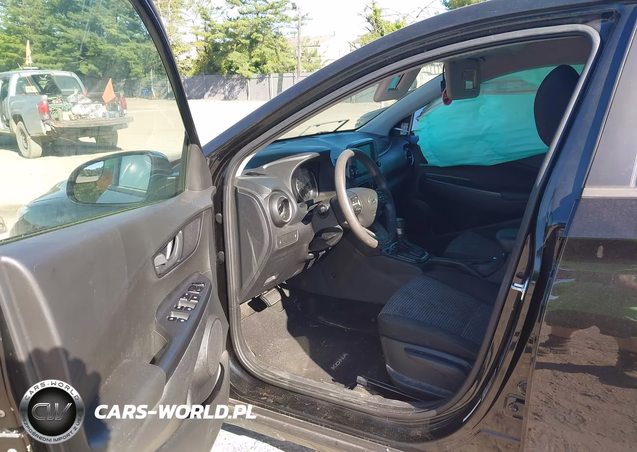 2018 Hyundai Kona Se VIN:KM8K12AA0JU125840 - 5