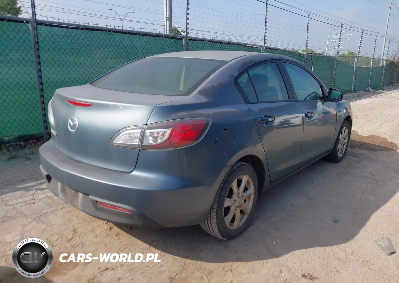 2010 Mazda Mazda3 I Touring VIN:JM1BL1SF3A1252067 - 4