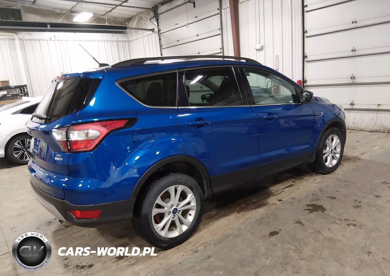 2018 Ford Escape Se VIN:1FMCU9GD7JUA23716 - 4