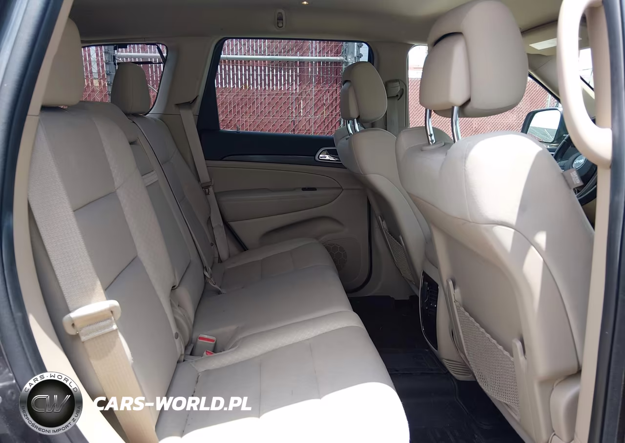 2019 Jeep Grand Cherokee Laredo E 4X4 VIN:1C4RJFAG8KC837020 - 8
