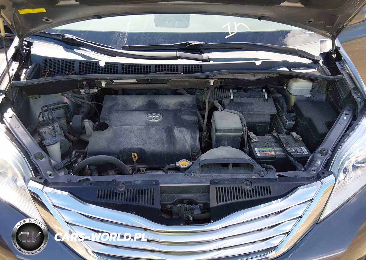 2011 Toyota Sienna Limited V6 VIN:5TDYK3DC3BS149487 - 10