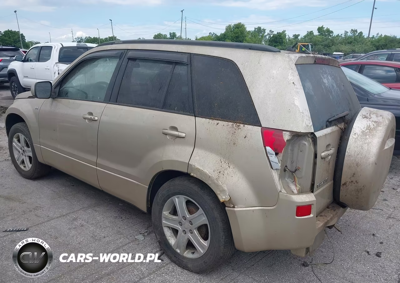 2006 Suzuki Grand Vitara Luxury VIN:JS3TD947564104726 - 3
