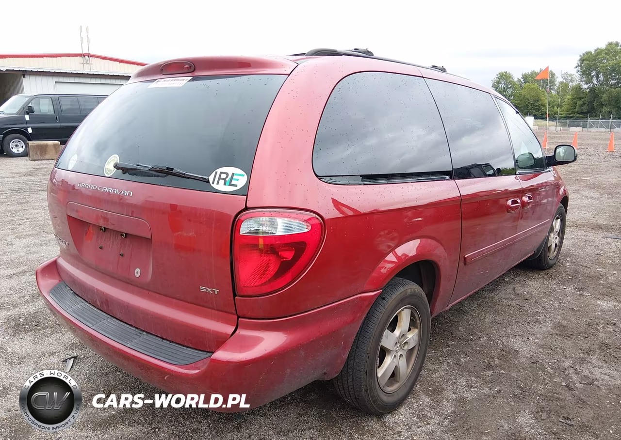 2007 Dodge Grand Caravan Sxt VIN:2D4GP44LX7R308530 - 4