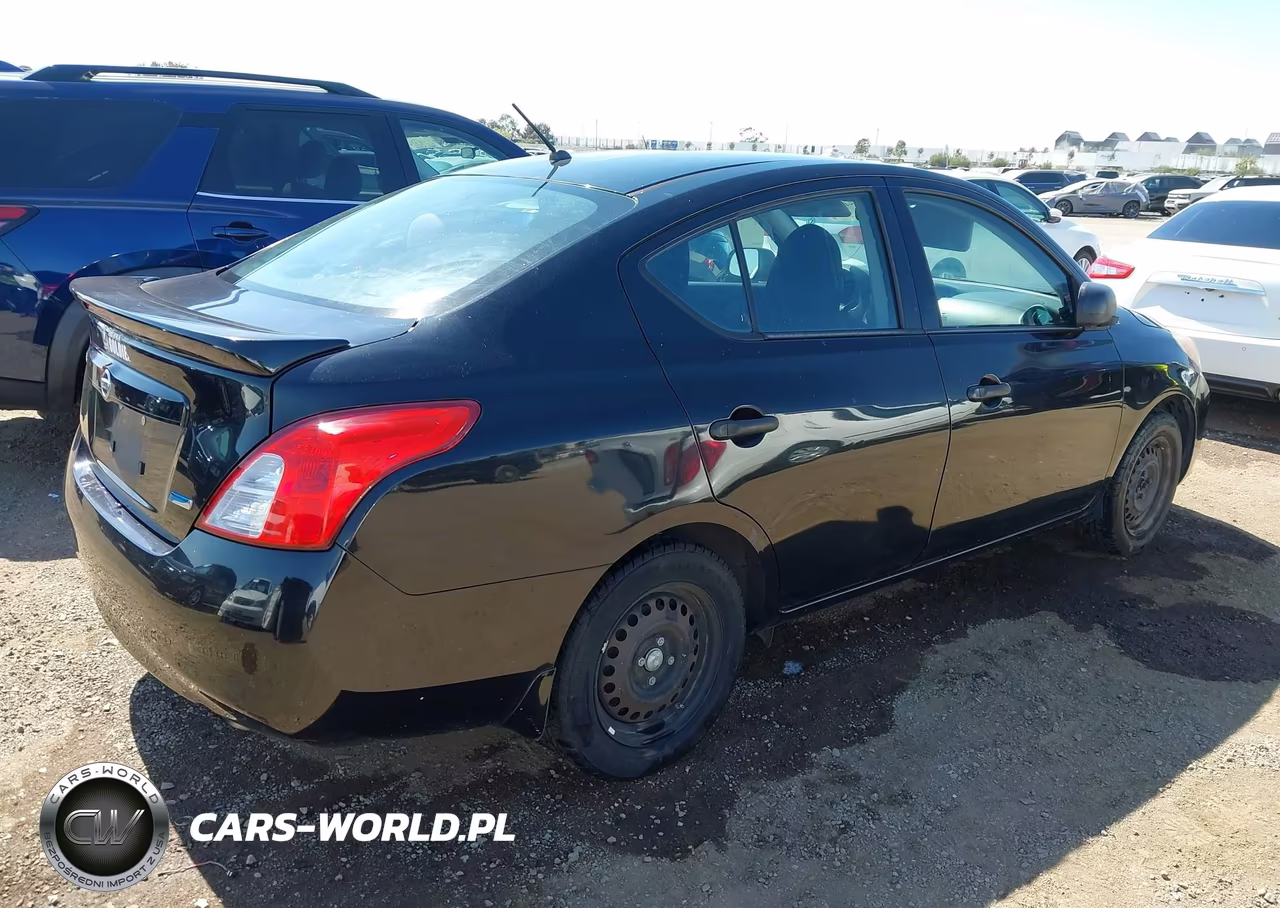 2014 Nissan Versa 1.6 S+ VIN:3N1CN7AP8EL837241 - 4