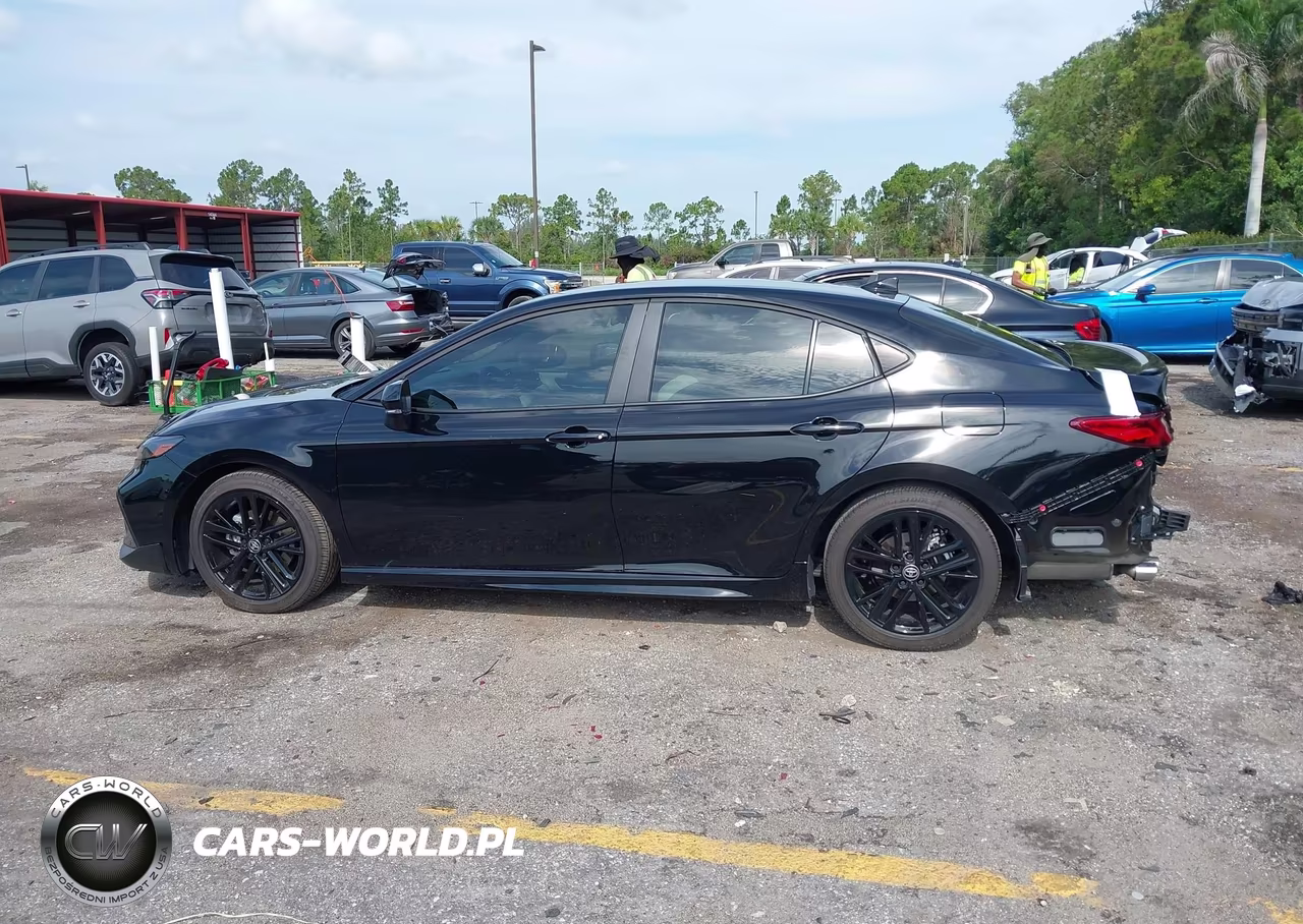 2026 Toyota Camry Se VIN:4T1DAACK8TU269535 - 14