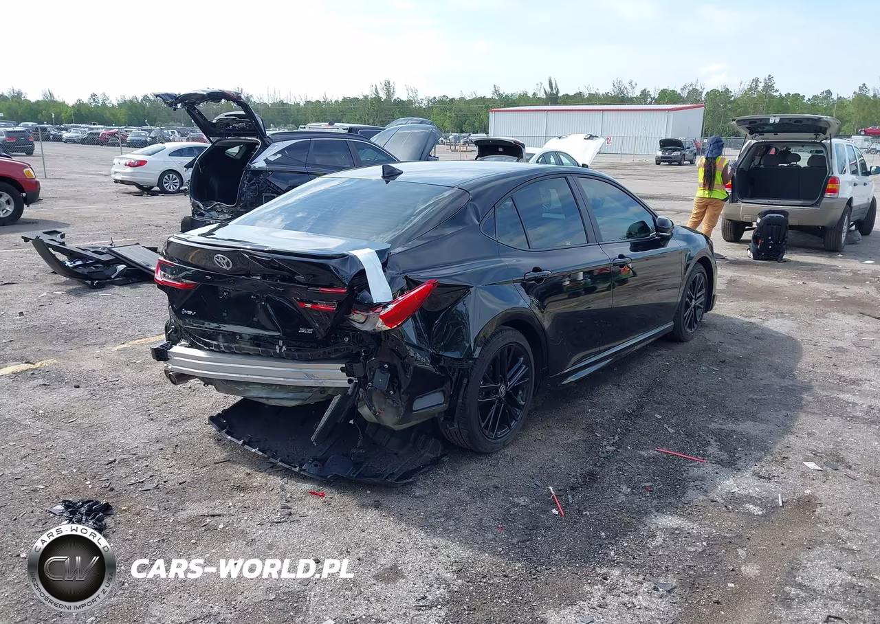 2026 Toyota Camry Se VIN:4T1DAACK8TU269535 - 4
