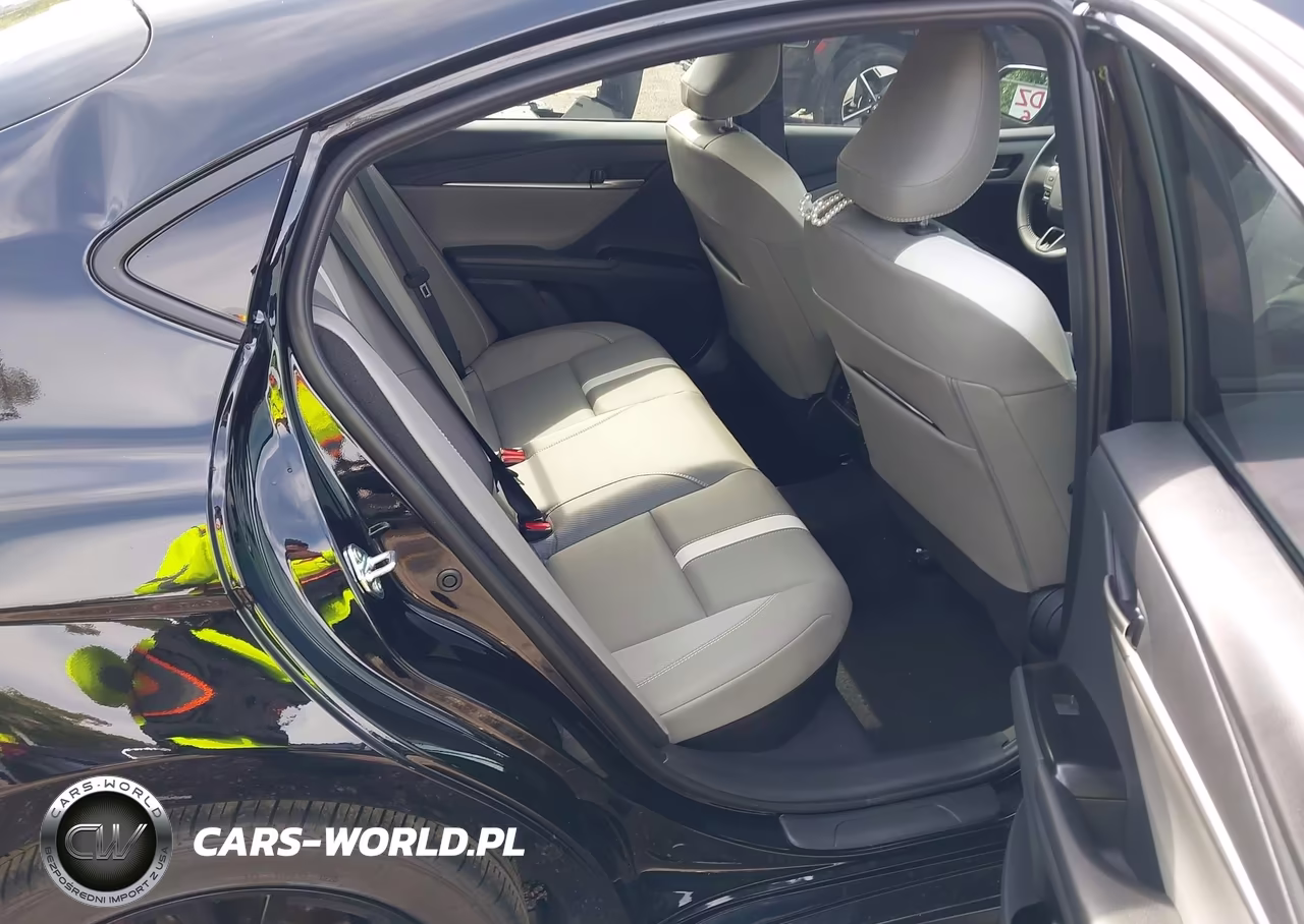 2026 Toyota Camry Se VIN:4T1DAACK8TU269535 - 8