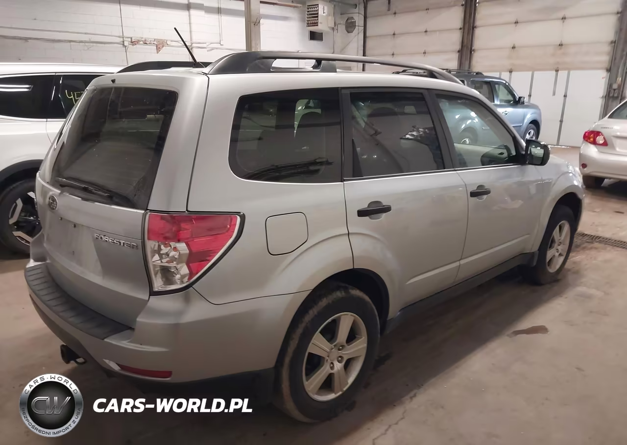 2012 Subaru Forester 2.5X VIN:JF2SHBBC3CH431217 - 4