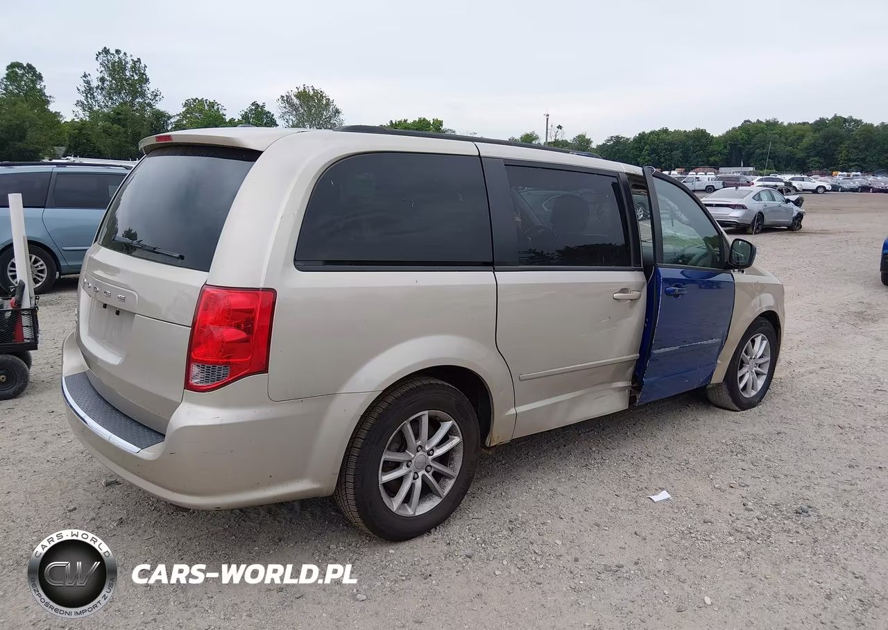 2013 Dodge Grand Caravan Sxt VIN:2C4RDGCG1DR538067 - 4