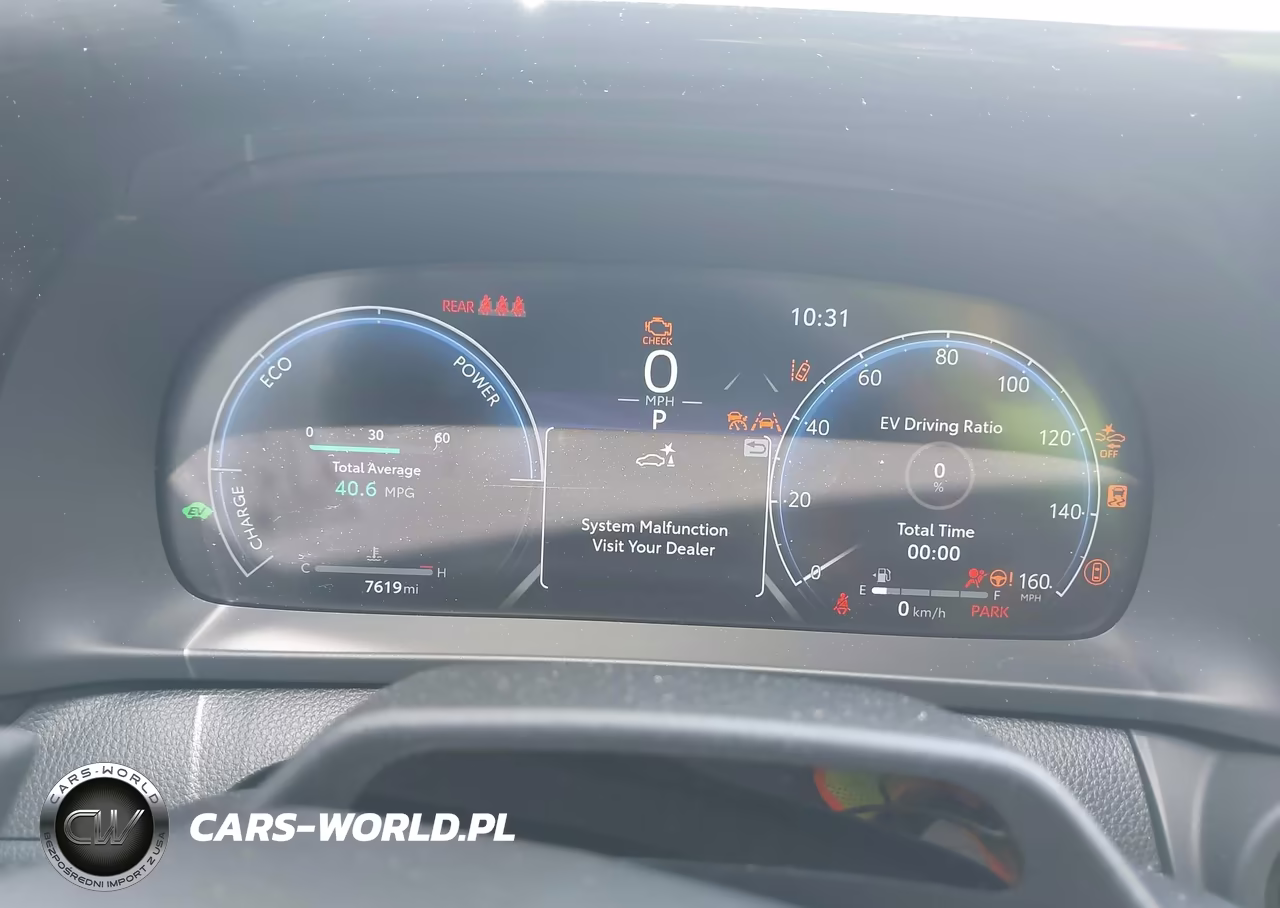 2025 Toyota Crown Signia Limited VIN:JTDACAAJ4S3034212 - 7