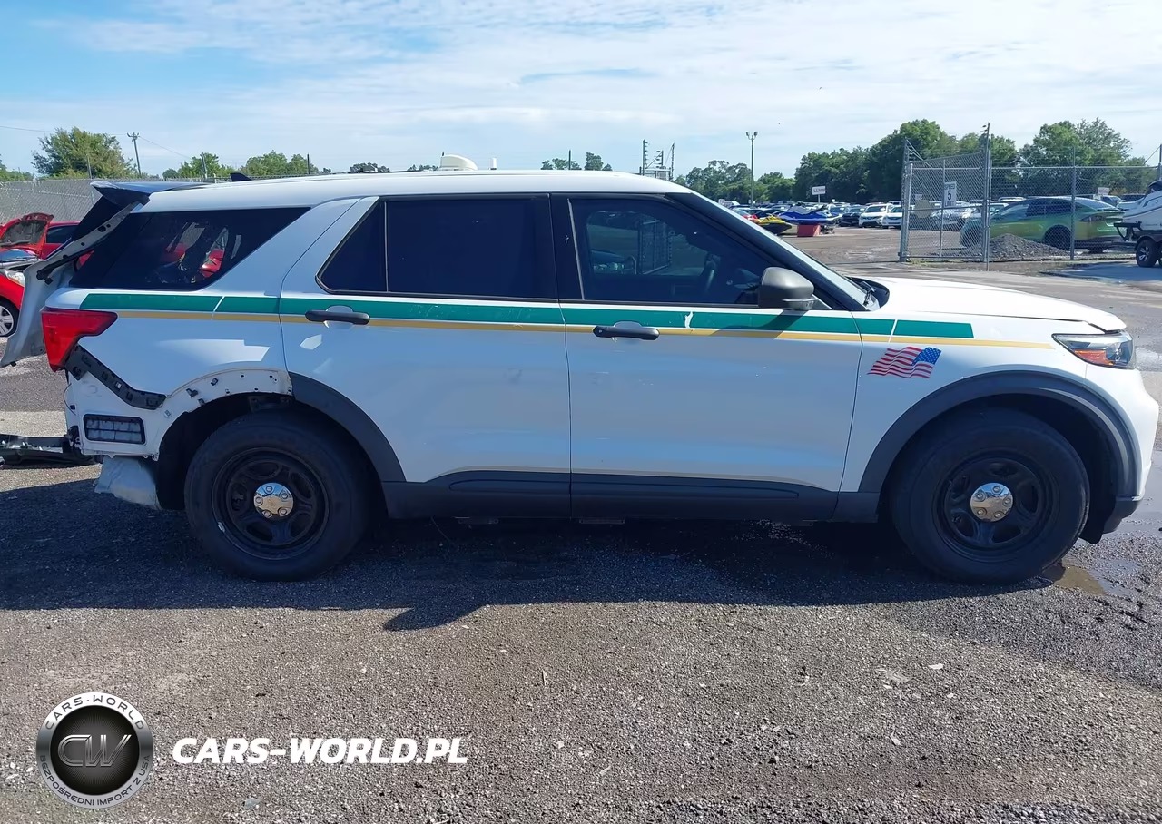 2020 Ford Police Interceptor Utility VIN:1FM5K8AW7LGC13486 - 13