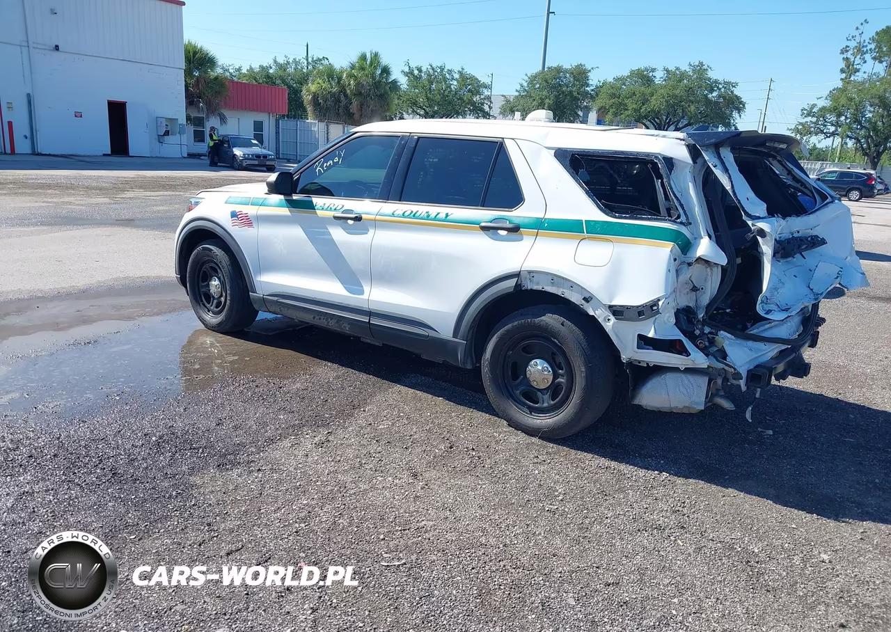 2020 Ford Police Interceptor Utility VIN:1FM5K8AW7LGC13486 - 3