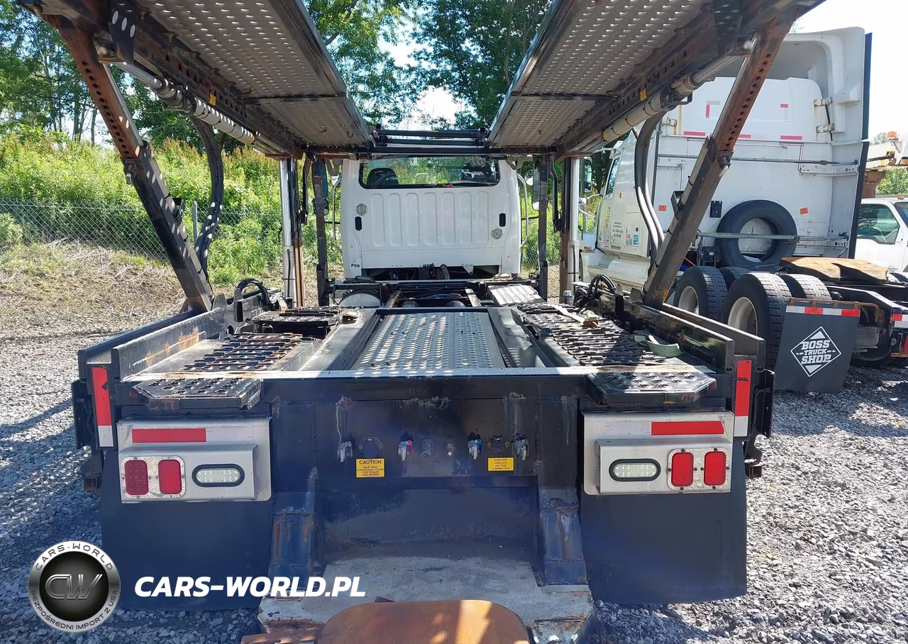 2018 Freightliner 114Sd VIN:3ALHG3DV2JDJW4577 - 8