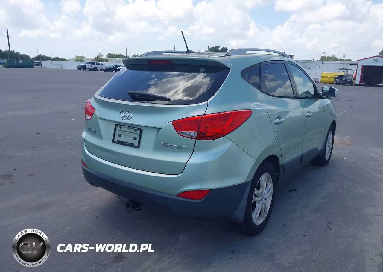 2012 Hyundai Tucson Gls VIN:KM8JU3AC6CU339664 - 4