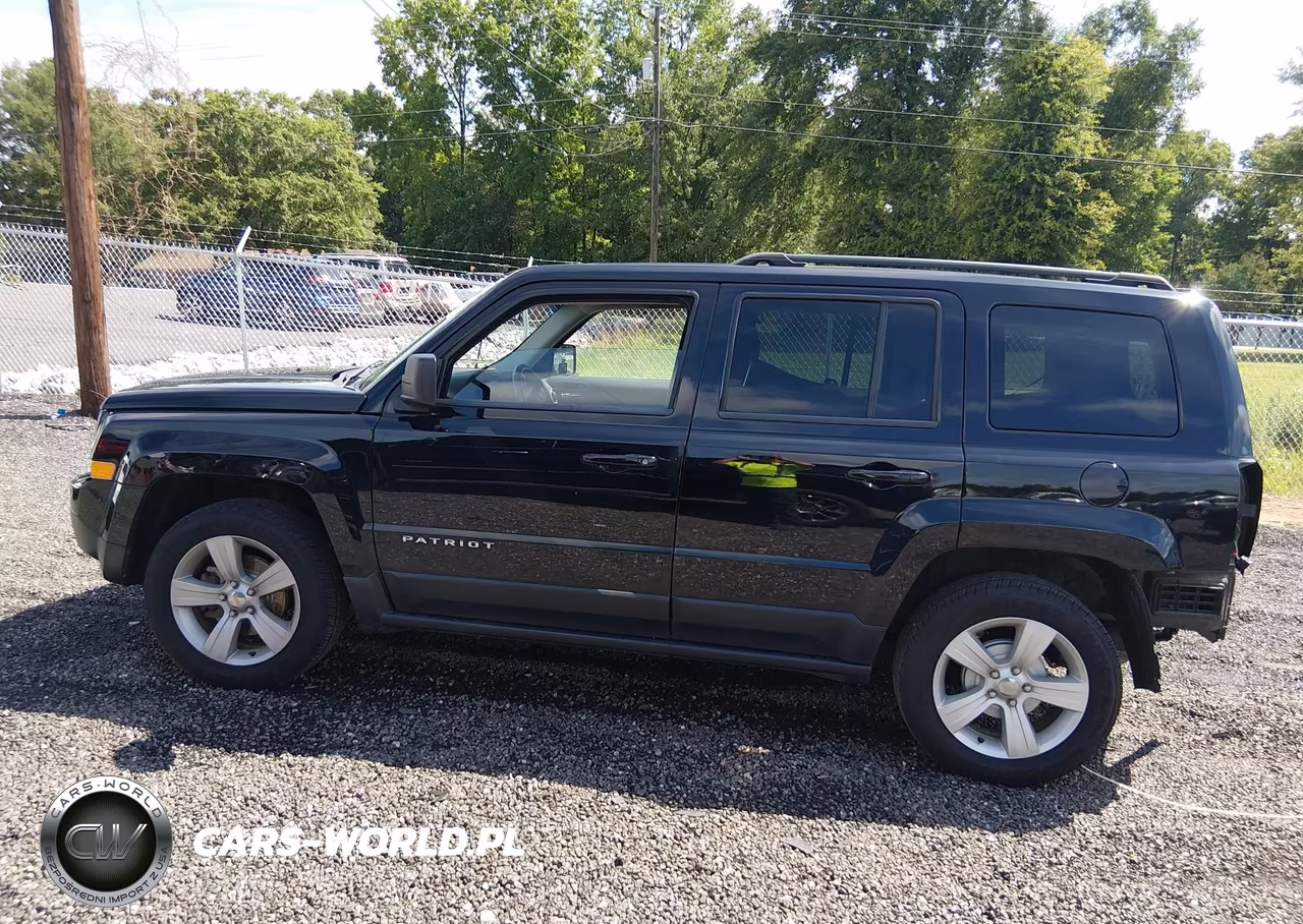 2013 Jeep Patriot Latitude VIN:1C4NJPFB4DD213245 - 15