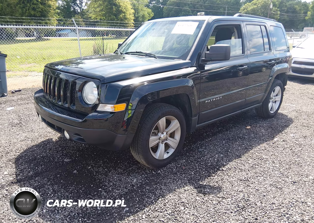 2013 Jeep Patriot Latitude VIN:1C4NJPFB4DD213245 - 2