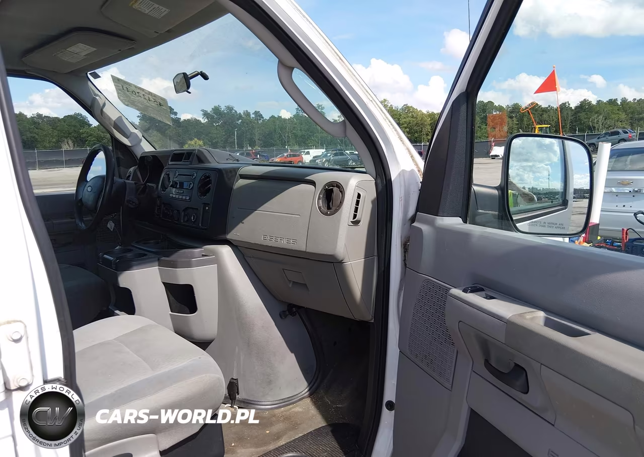 2009 Ford E-350 Super Duty Xl-Xlt VIN:1FBNE31L19DA11813 - 5