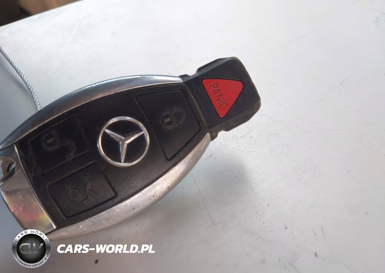 2012 Mercedes-Benz C 250 VIN:WDDGJ4HB4CF847832 - 11