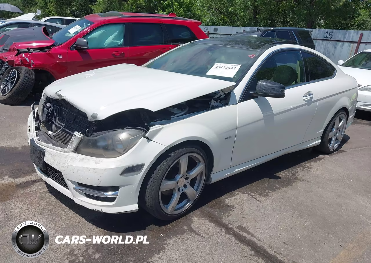 2012 Mercedes-Benz C 250 VIN:WDDGJ4HB4CF847832 - 2