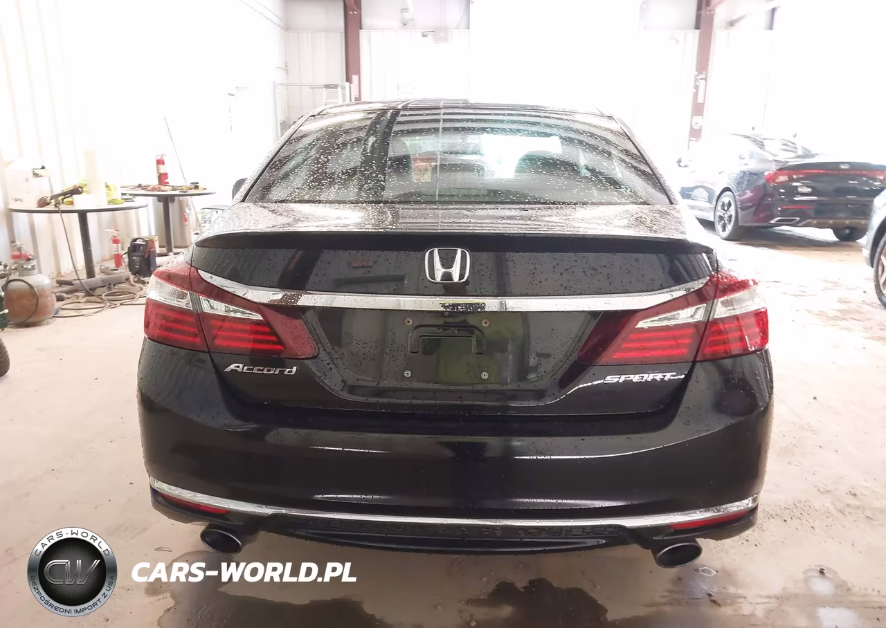 2017 Honda Accord Sport VIN:1HGCR2F53HA182673 - 16