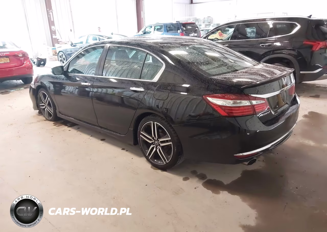 2017 Honda Accord Sport VIN:1HGCR2F53HA182673 - 3