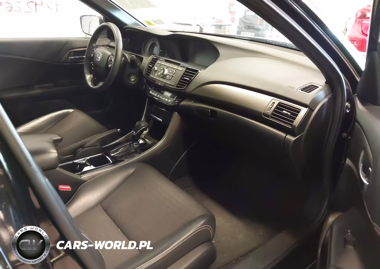 2017 Honda Accord Sport VIN:1HGCR2F53HA182673 - 5