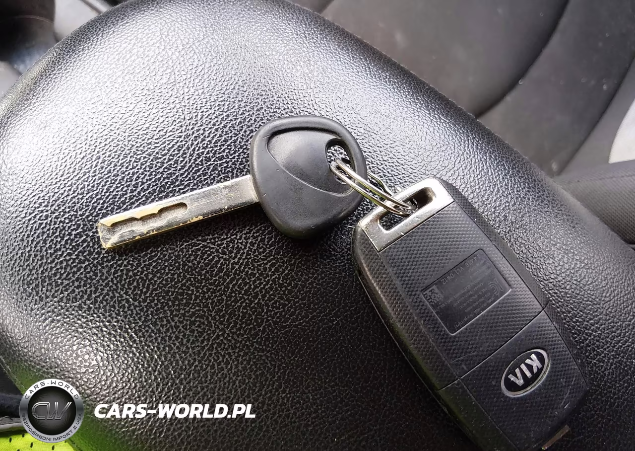 2017 Kia Soul VIN:KNDJN2A26H7441667 - 11