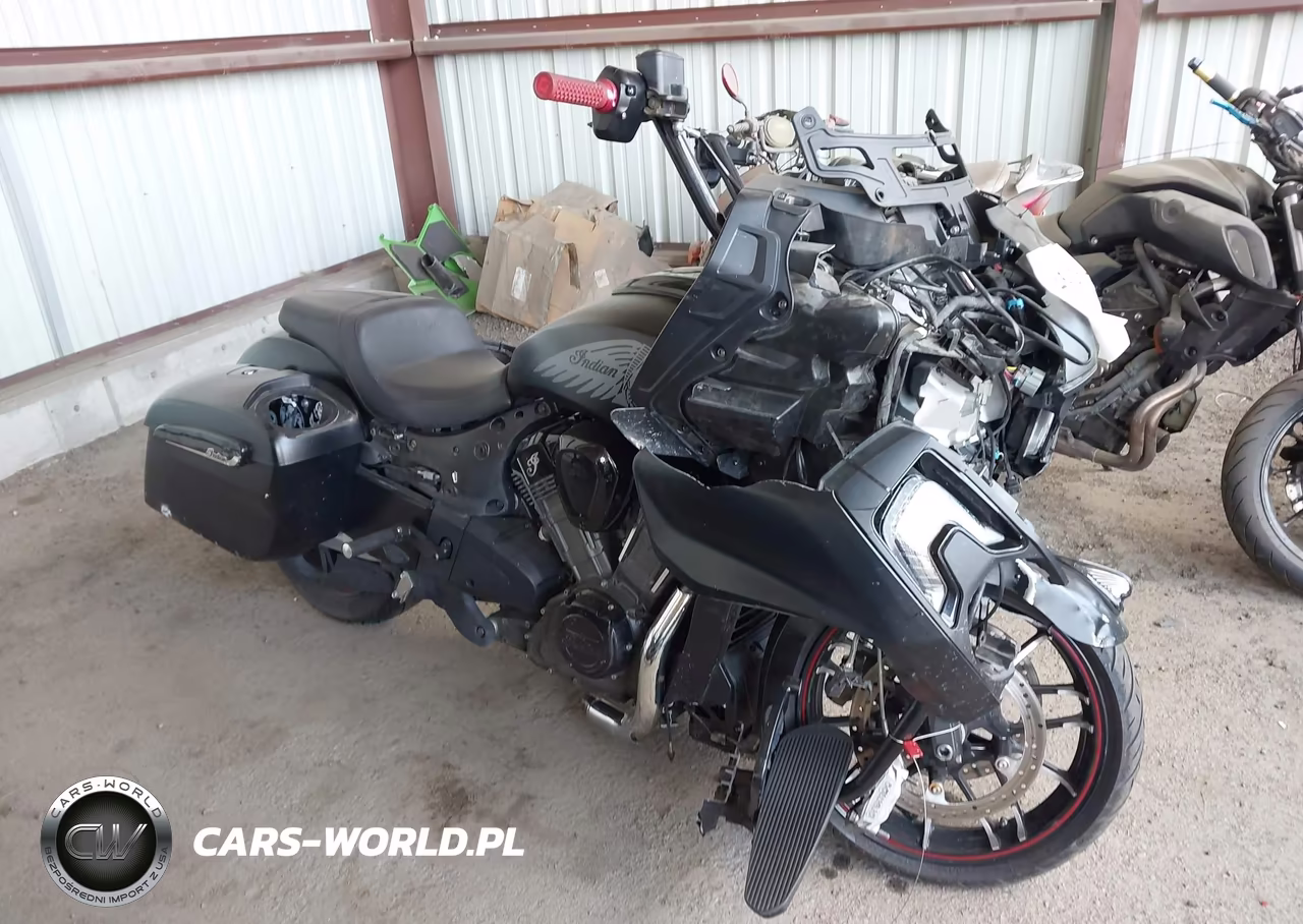 2022 Indian Motorcycle Co. Challenger Dark Horse VIN:56KLCCRR9N3405944 - 11