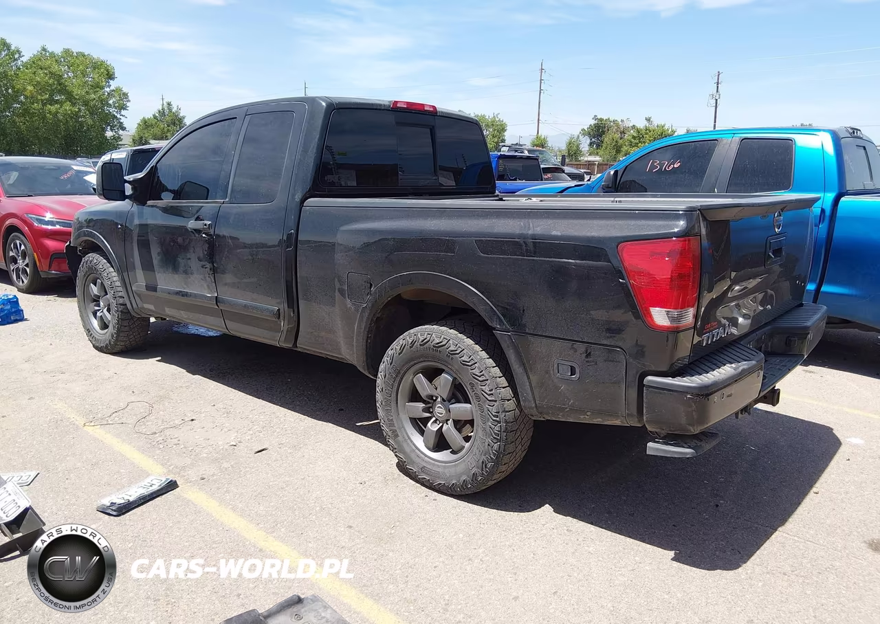 2015 Nissan Titan Pro-4X-S-Sv VIN:1N6AA0CC1FN502466 - 3