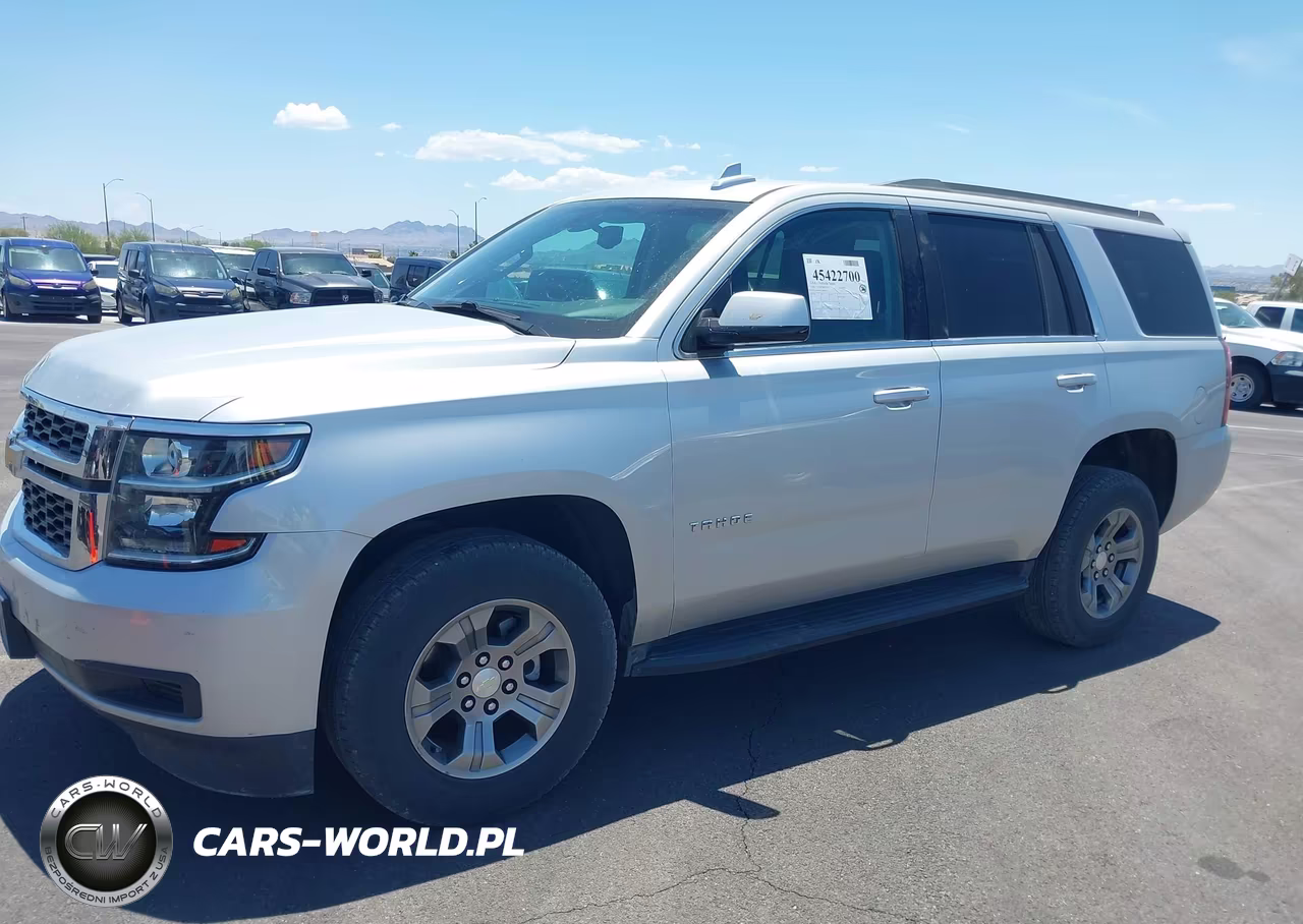 2018 Chevrolet Tahoe Ls VIN:1GNSKAEC8JR287135 - 12