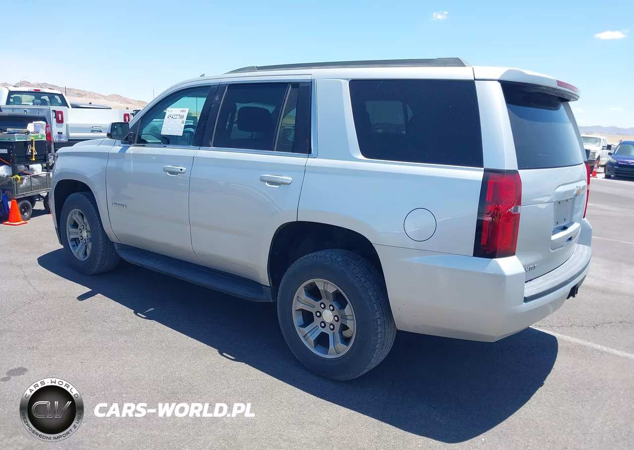 2018 Chevrolet Tahoe Ls VIN:1GNSKAEC8JR287135 - 3