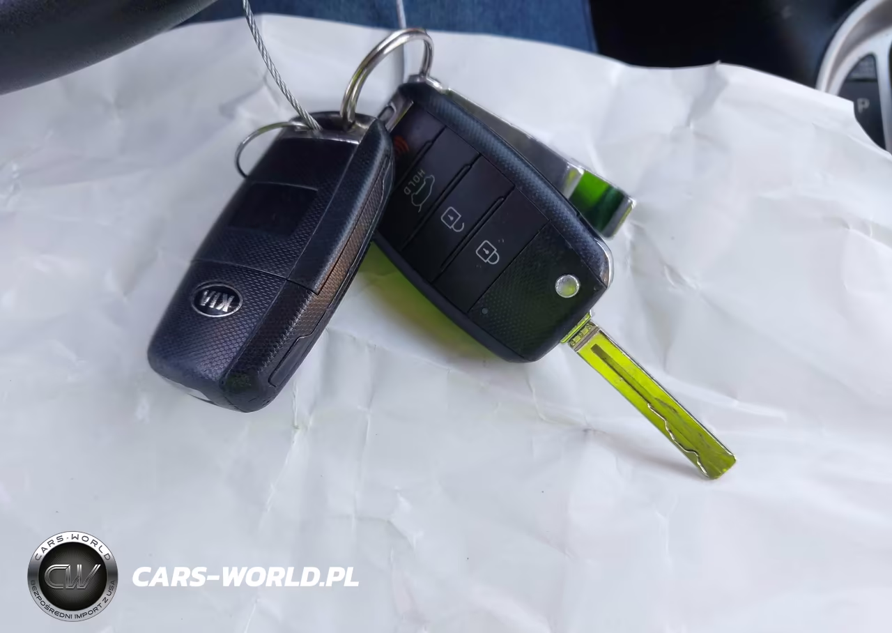 2014 KIA SOUL VIN:KNDJN2A28E7102212 - 11
