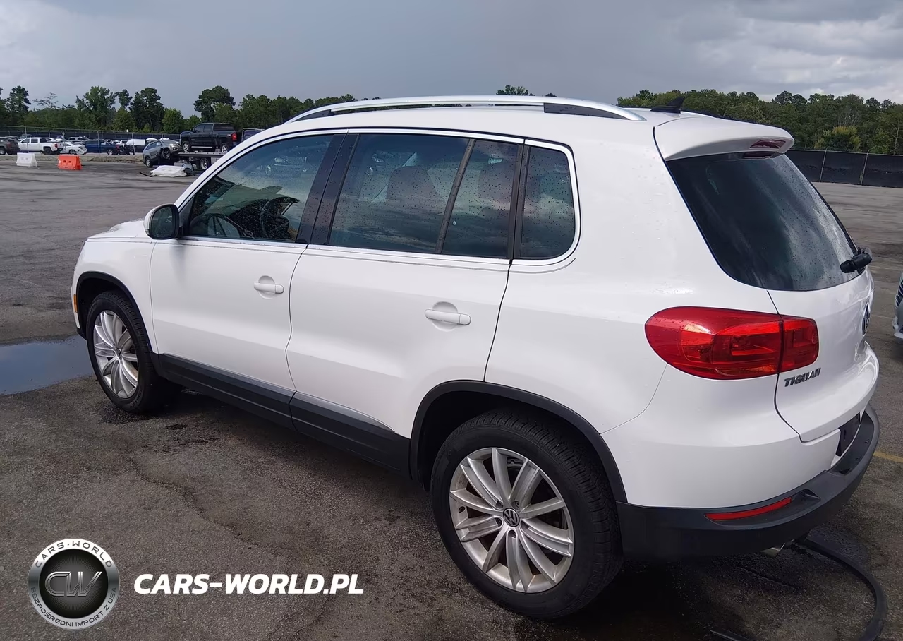 2012 Volkswagen Tiguan Le-S-Se-Sel VIN:WVGAV7AX4CW531273 - 3