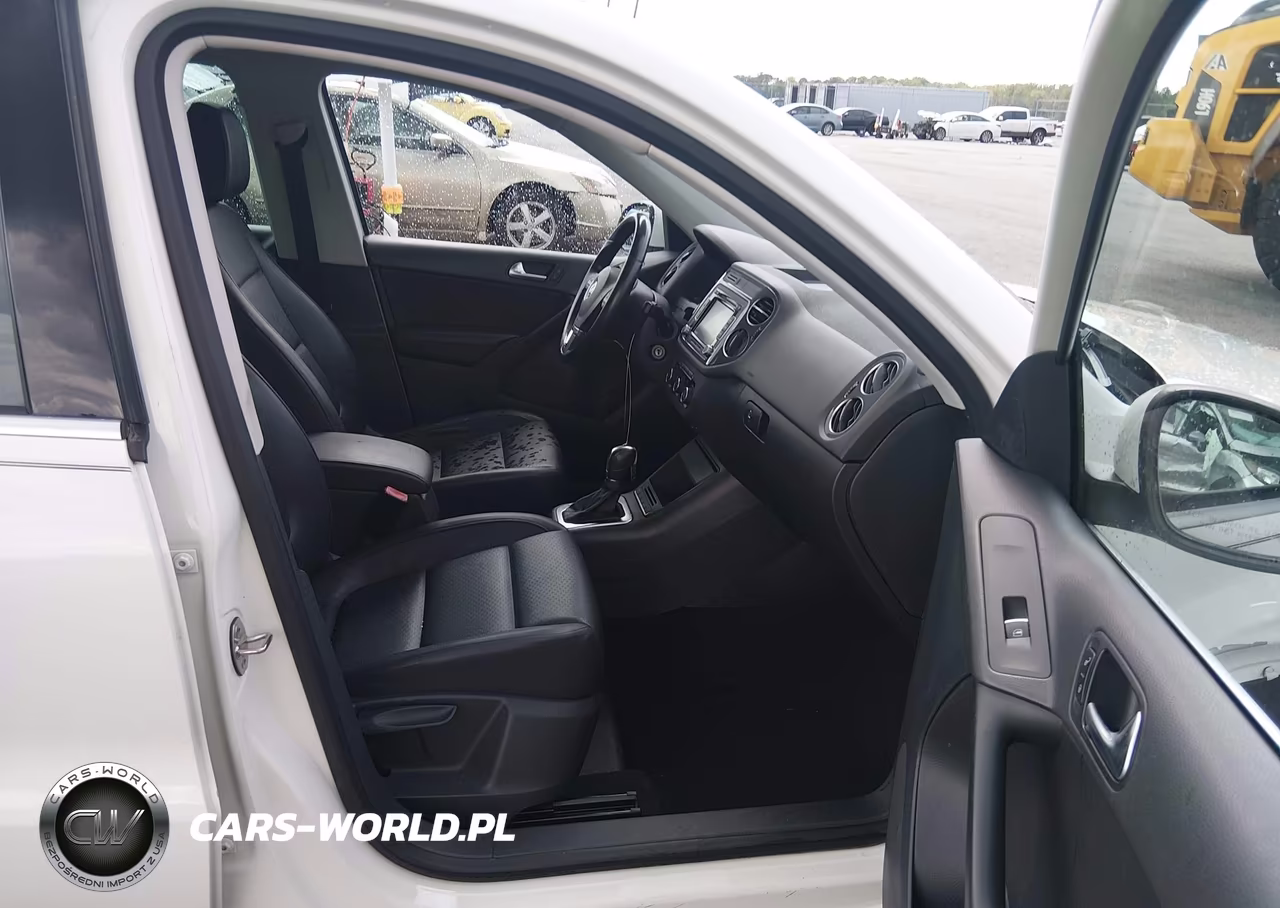 2012 Volkswagen Tiguan Le-S-Se-Sel VIN:WVGAV7AX4CW531273 - 5