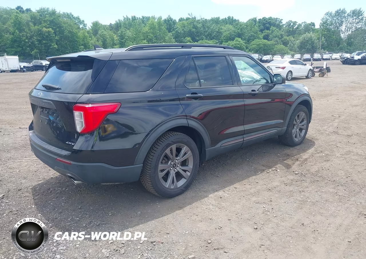 2021 Ford Explorer Xlt VIN:1FMSK8DH1MGB12767 - 4